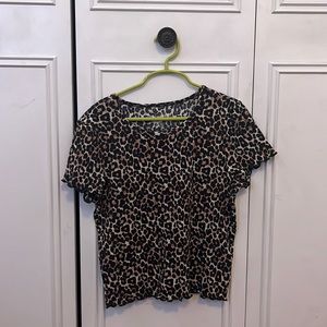 AMERICAN EAGLE CHEETAH SHIRT